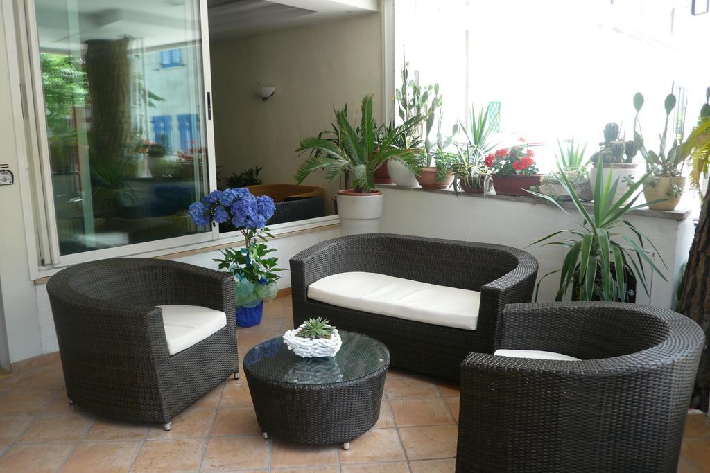 Hotel Daniela Rimini Exterior photo